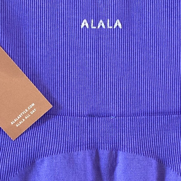 ALALA Seamless Barre Shorts NWT Purple - Picture 8 of 14
